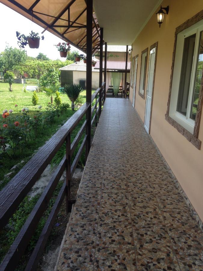 Изабелла Hotel Pizunda Exterior photo